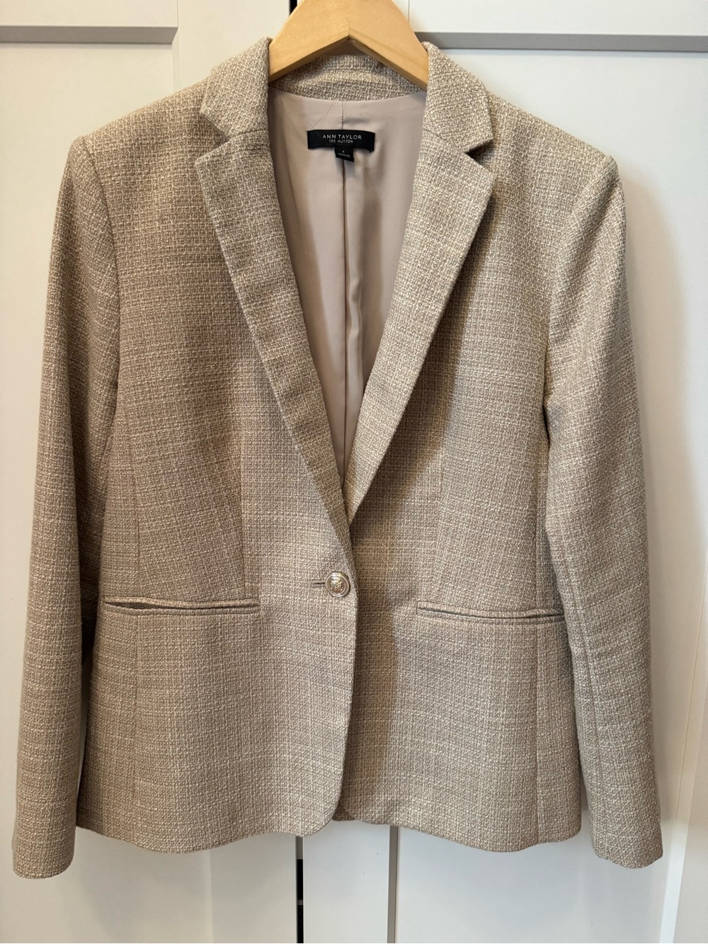 Ann Taylor Women's Hutton Beige Tweed Blazer